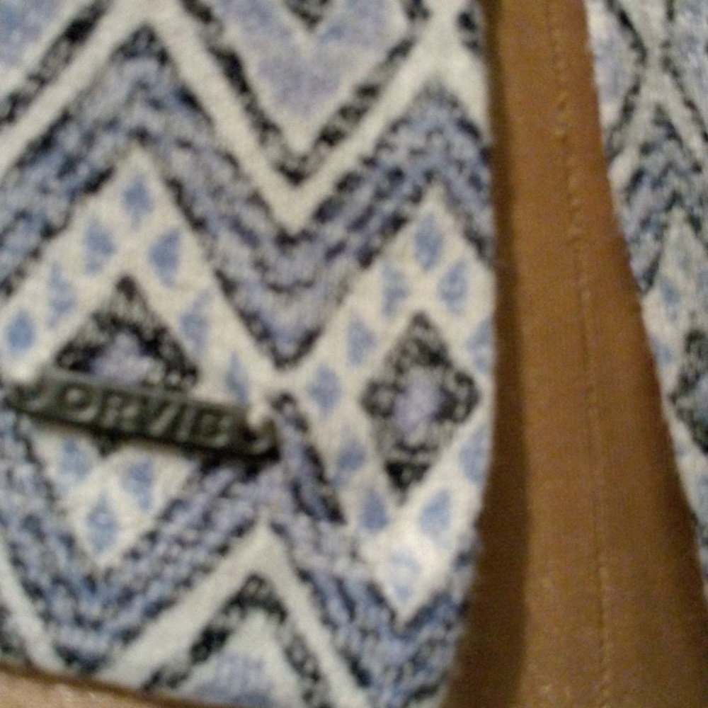 Orvis Top - Picture 5 of 9